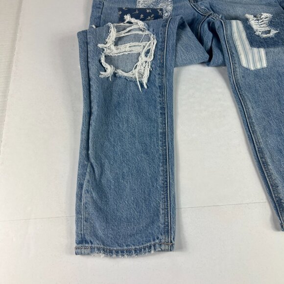 American Eagle Jeans Women's 0 Reg Mom Straight Blue Patchwork Distressed Denim - Picture 6 of 16